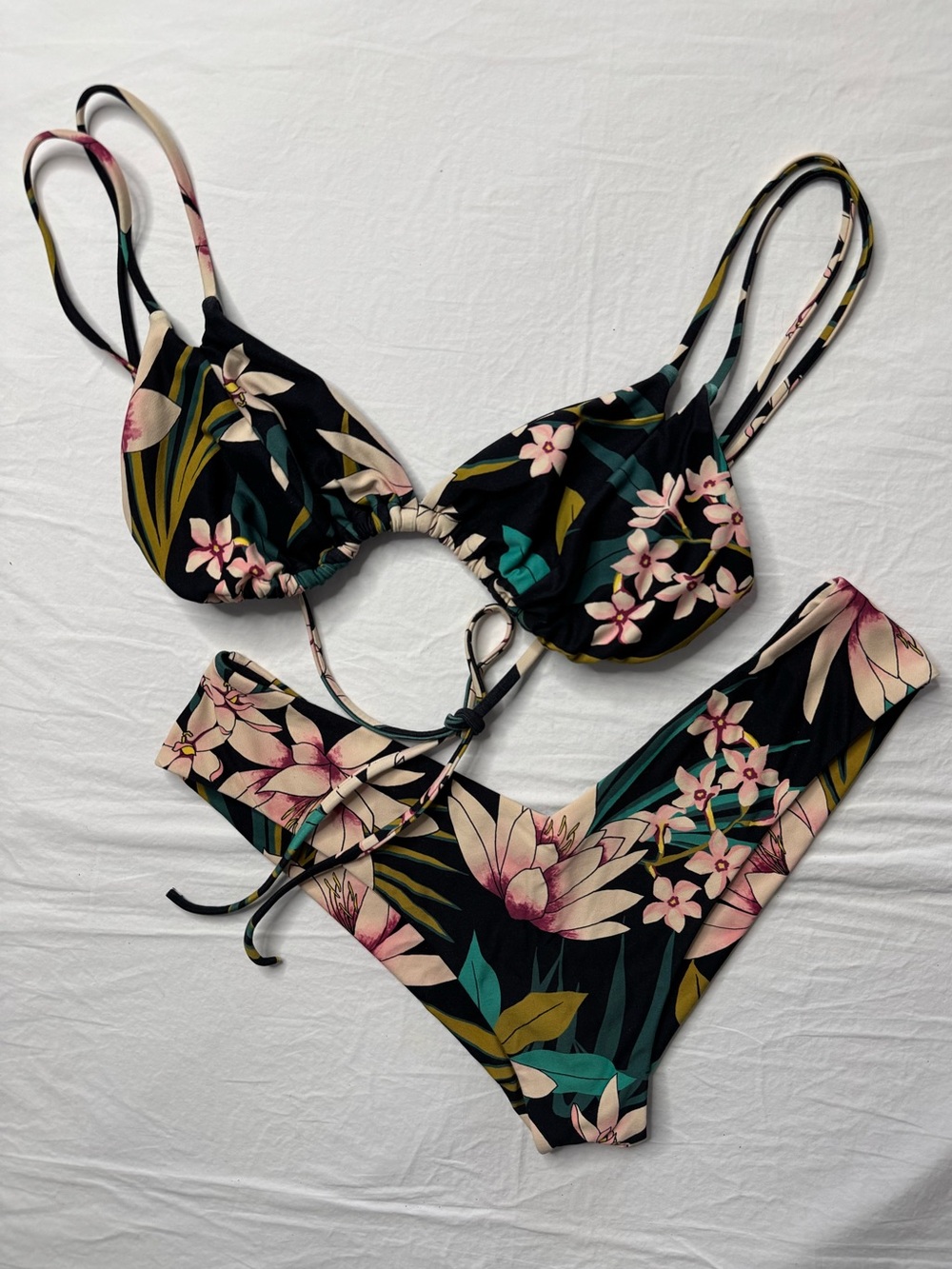 Billabong - Floral Bikini Set - Black with Pink & Green
